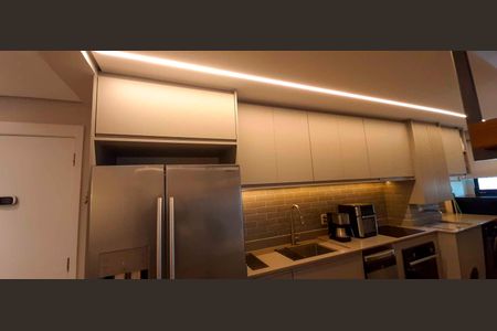 Apartamento à venda com 92m², 2 quartos e 2 vagasCozinha