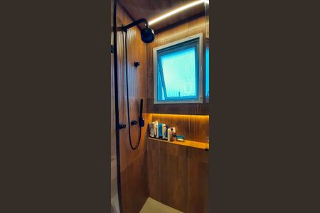 Apartamento à venda com 92m², 2 quartos e 2 vagasBanheiro da Suíte 1