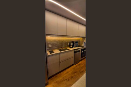 Apartamento à venda com 92m², 2 quartos e 2 vagasCozinha