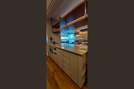 Apartamento à venda com 92m², 2 quartos e 2 vagasCozinha