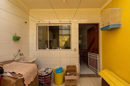 Casa à venda com 147m², 3 quartos e 3 vagas Casa à venda com 147m², 3 quartos e 3 vagasÁrea de Serviço