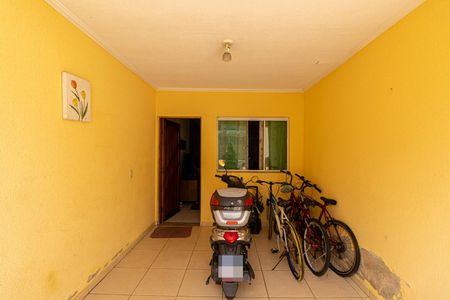 Casa à venda com 147m², 3 quartos e 3 vagas Casa à venda com 147m², 3 quartos e 3 vagasGaragem