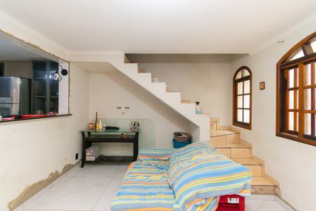 Casa à venda com 100m², 2 quartos e sem vaga Casa à venda com 100m², 2 quartos e sem vagaSala