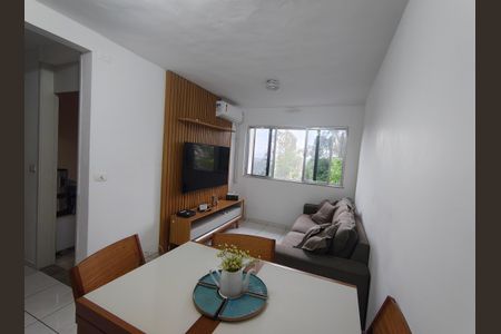 Sala de apartamento para alugar com 3 quartos, 60m² em Jacarepaguá, Rio de Janeiro