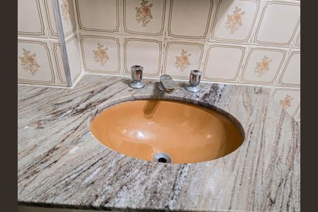 Apartamento para alugar com 86m², 2 quartos e 1 vaga Apartamento para alugar com 86m², 2 quartos e 1 vagaBanheiro da Suíte