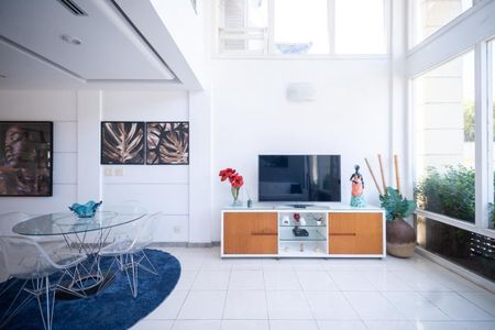 Casa à venda com 4 quartos, 450m² em Barra da Tijuca, Rio de Janeiro