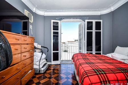 Casa à venda com 5 quartos, 520m² em Leme, Rio de Janeiro