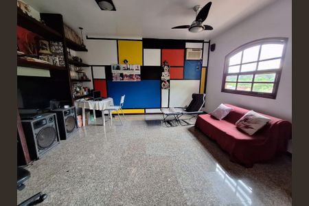 Casa de Condomínio à venda com 5 quartos, 790m² em Jacarepaguá, Rio de Janeiro