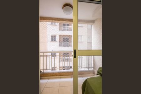 Sacada de apartamento à venda com 2 quartos, 47m² em Novo Osasco, Osasco