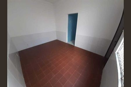 Casa à venda com 243m², 4 quartos e 1 vaga