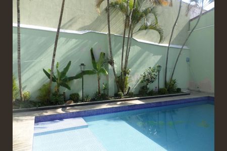 Casa à venda com 400m², 6 quartos e 6 vagas