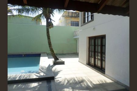 Casa à venda com 400m², 6 quartos e 6 vagas