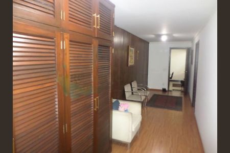 Casa à venda com 400m², 6 quartos e 6 vagas