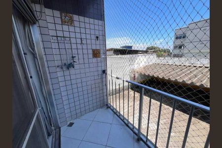 Apartamento à venda com 74m², 2 quartos e 1 vaga