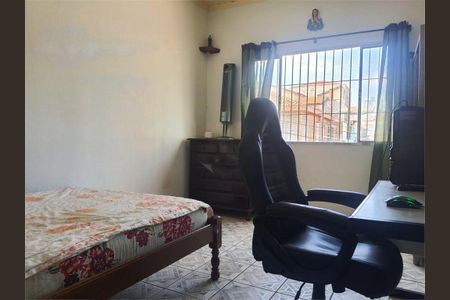 Casa à venda com 140m², 4 quartos e 2 vagas