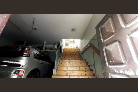 Casa à venda com 384m², 4 quartos e 2 vagas