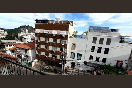 Casa à venda com 384m², 4 quartos e 2 vagas