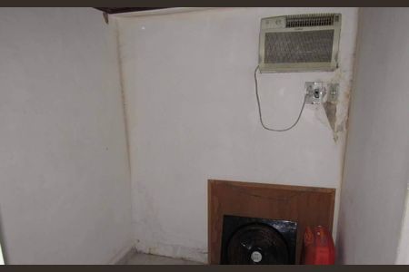 Casa à venda com 2 quartos, 303m² em Tomás Coelho, Rio de Janeiro