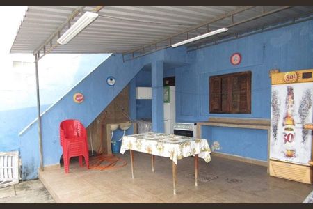 Casa à venda com 303m², 2 quartos e 1 vaga