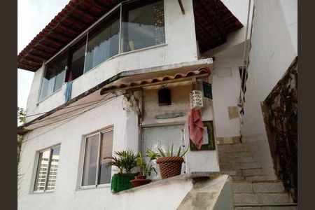 Casa à venda com 400m², 1 quarto e sem vaga