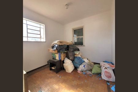 Casa à venda com 157m², 7 quartos e 2 vagas