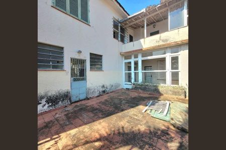 Casa à venda com 157m², 7 quartos e 2 vagas