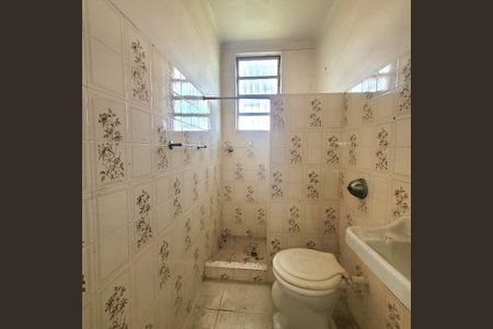 Casa à venda com 157m², 7 quartos e 2 vagas