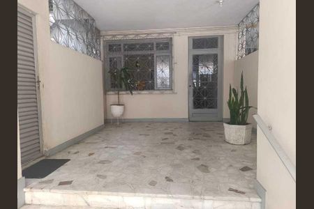 Apartamento à venda com 70m², 2 quartos e 1 vaga