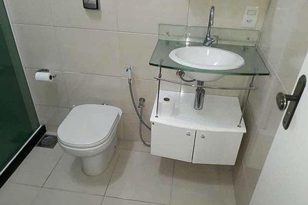 Apartamento à venda com 67m², 2 quartos e 1 vaga