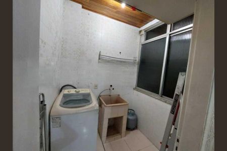 Apartamento à venda com 60m², 2 quartos e 1 vaga