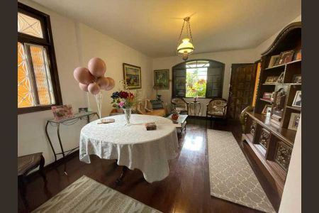 Casa à venda com 4 quartos, 228m² em Bancários, Rio de Janeiro