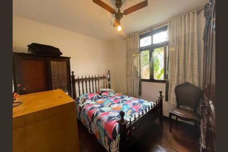 Casa à venda com 4 quartos, 228m² em Bancários, Rio de Janeiro