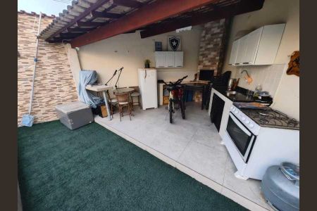 Casa à venda com 279m², 3 quartos e 4 vagas