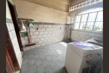 Casa à venda com 119m², 3 quartos e 2 vagas