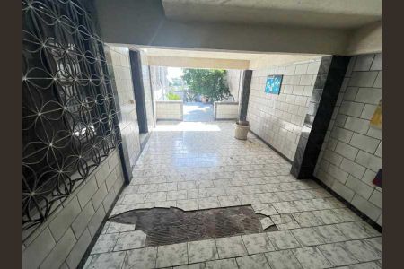 Casa à venda com 119m², 3 quartos e 2 vagas