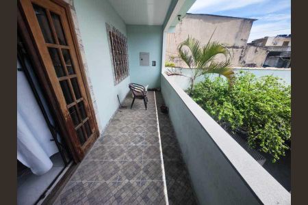 Casa à venda com 204m², 3 quartos e 2 vagas