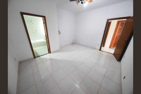 Casa à venda com 3 quartos, 204m² em Bancários, Rio de Janeiro