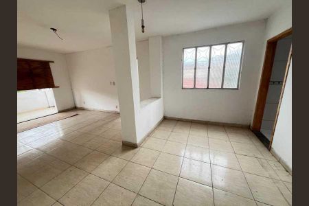 Casa à venda com 261m², 6 quartos e 4 vagas