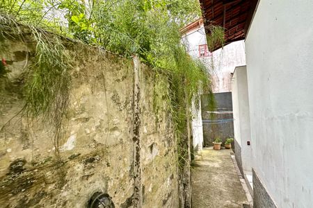 Casa à venda com 524m², 4 quartos e 3 vagas Casa à venda com 524m², 4 quartos e 3 vagasÁrea Externa