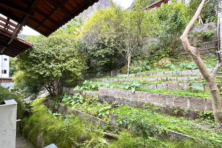 Casa à venda com 524m², 4 quartos e 3 vagas Casa à venda com 524m², 4 quartos e 3 vagasÁrea Externa