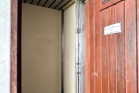 Casa à venda com 524m², 4 quartos e 3 vagas Casa à venda com 524m², 4 quartos e 3 vagasÁrea Externa