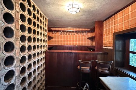 Casa à venda com 524m², 4 quartos e 3 vagas Casa à venda com 524m², 4 quartos e 3 vagasSala 2