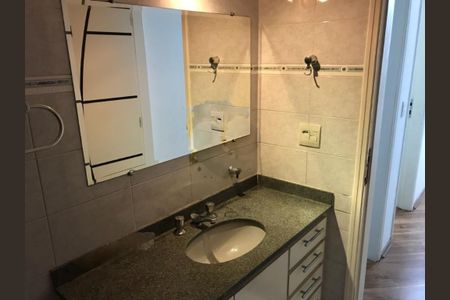 Apartamento à venda com 75m², 2 quartos e 1 vaga