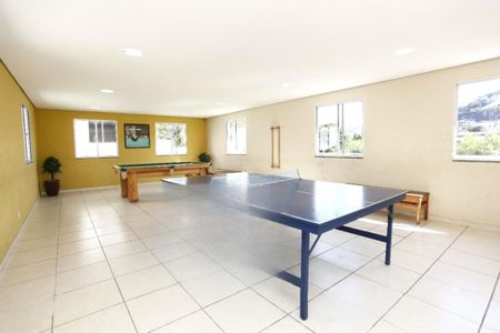 Apartamento à venda com 2 quartos, 43m² em Tomás Coelho, Rio de Janeiro