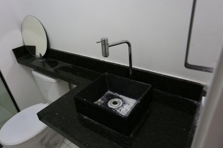 Apartamento para alugar com 36m², 2 quartos e 1 vaga Apartamento para alugar com 36m², 2 quartos e 1 vagaBanheiro