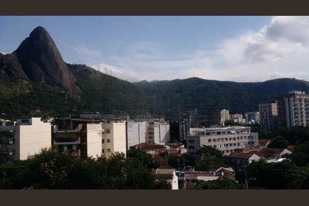 Apartamento à venda com 144m², 3 quartos e 1 vaga