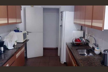 Apartamento à venda com 144m², 3 quartos e 1 vaga