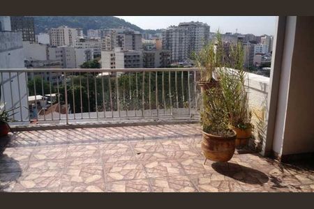 Apartamento à venda com 144m², 3 quartos e 1 vaga