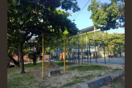 Casa à venda com 2 quartos, 96m² em Benfica, Rio de Janeiro