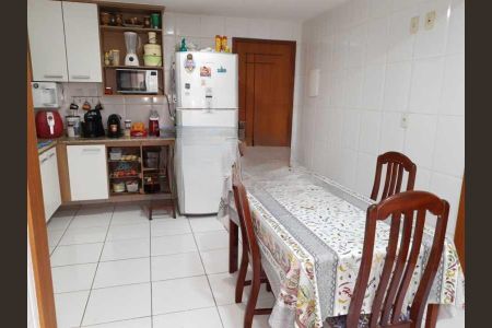 Casa à venda com 125m², 3 quartos e 1 vaga